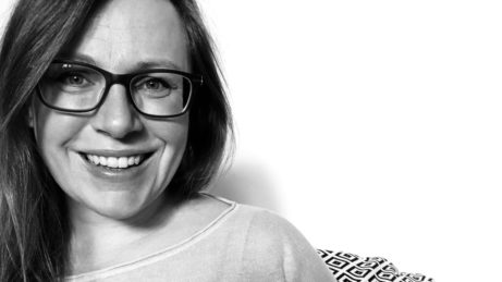 Ivana Běhounková | English Stories - průvodkyně světem angličtiny a expert na samomluvu. Posvítím vám na cestu k vaší vlastní angličtině.