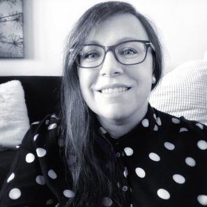 Ivana Běhounková | English Stories - průvodkyně světem angličtiny a expert na samomluvu. Posvítím vám na cestu k vaší vlastní angličtině.